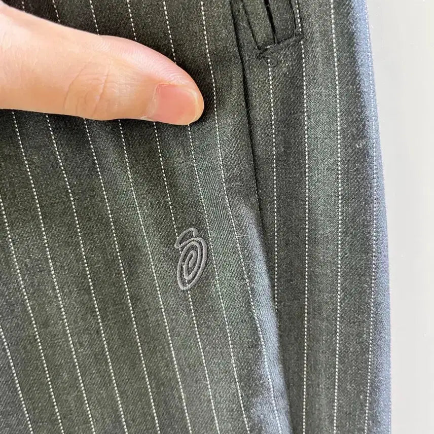 [BUNJANG] Stussy Stripe Volume Trousers Size 30 / 스투시 스트라이프 볼륨 트라우저 사이즈 30 판매