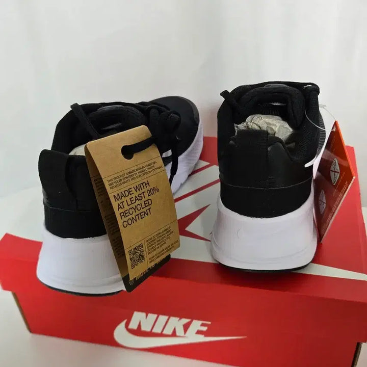 [BUNJANG] Nike Air Max Nulaxis Sneakers / 나이키 에어맥스 누엑시스 240 새상품 정품 운동화