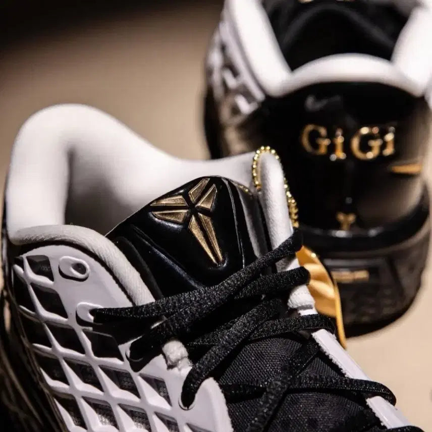 [BUNJANG] Nike Kobe 3 Low Protro Mambacita Sneakers / (새상품급) 나이키 코비3 로우 프로트로 맘바시타(나이키 코비)