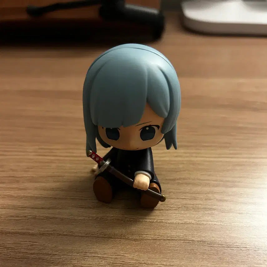 [BUNJANG] Pop Mart Miwa Figure / 미와 팝마트 피규어