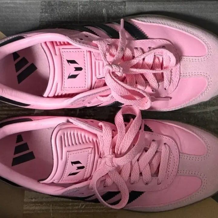 [BUNJANG] Adidas Samba Messi Indoor Pink Sneakers 225 / 아디다스 삼바 메시 인도어 핑크 운동화 225