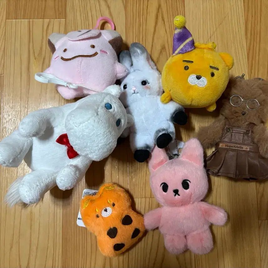 [BUNJANG] Pokemon, Moomin, Ryan Character Plush Keychains / 포켓몬, 무민, 라이언 기타 인형키링