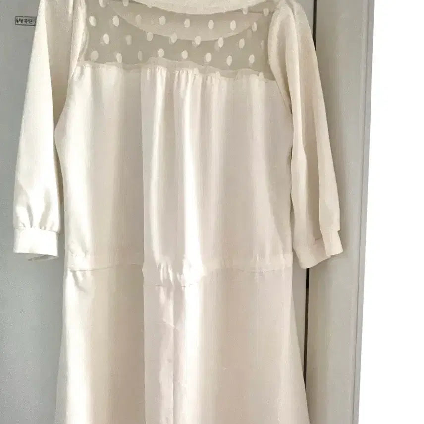 [BUNJANG] Ivory Polka Dot See-Through Dress / 아이보리 도트 시스루 원피스