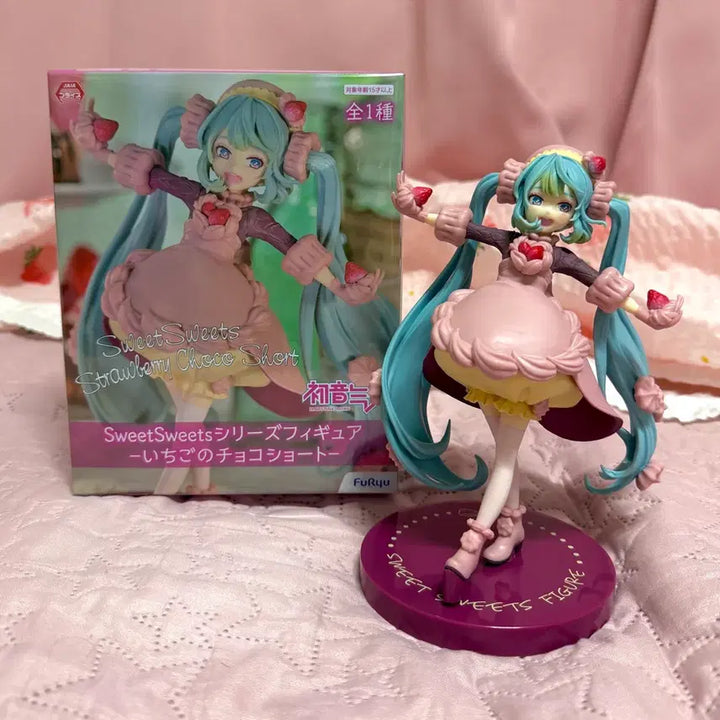 [BUNJANG] FURYU Hatsune Miku Sweet Sweets Strawberry Chocolate Figure / 후류) 보컬로이드 하츠네 미쿠 피규어 Sweet Sweets 딸기초코