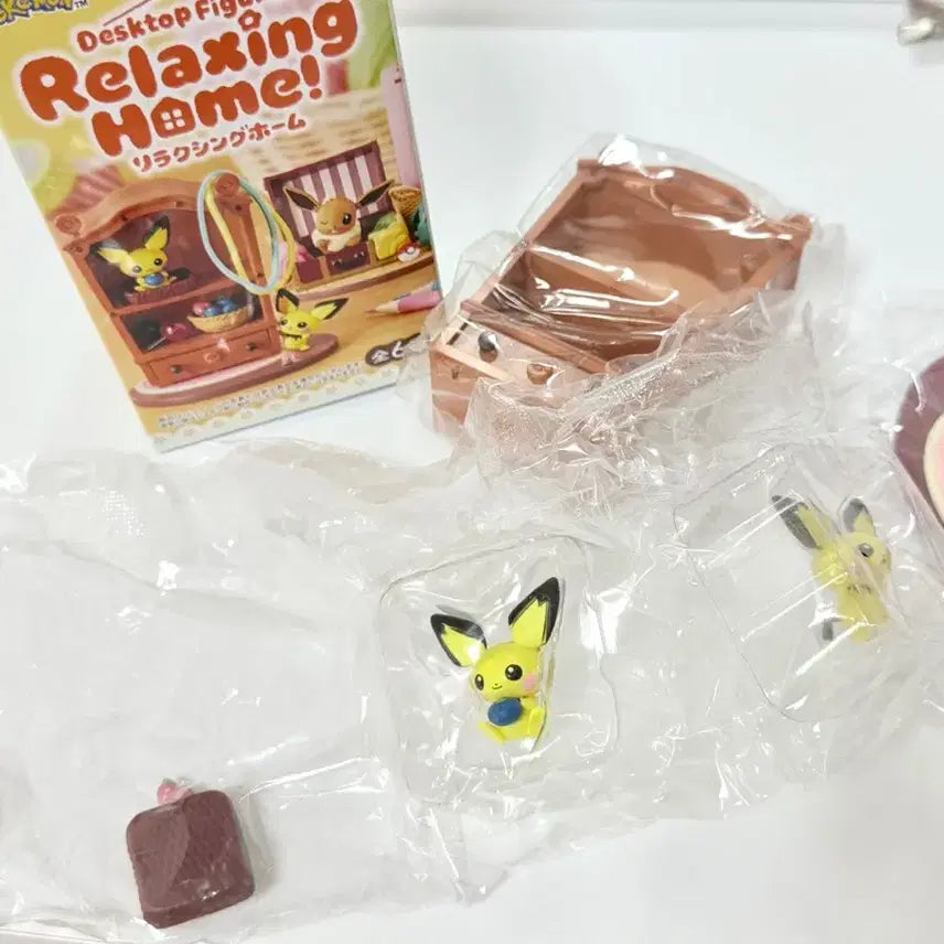 [BUNJANG] Pokémon Re-Ment Desk Diorama Relaxing Home Pikachu / 포켓몬 리멘트 데스크탑 피규어 릴랙싱홈 1번 피츄
