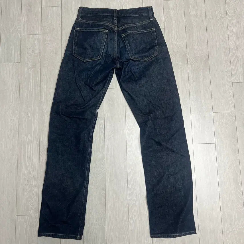 [BUNJANG] Uniqlo Regular Straight Selvedge Denim Jeans (Size 26-27) / 무료배송 유니클로 레귤러 스트레이트 셀비지 데님 청바지 26~27