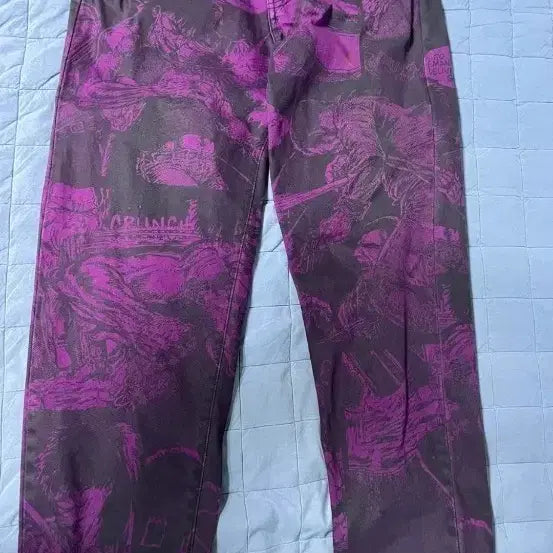 [BUNJANG] Supreme Purple Printing Denim Pants / 슈프림 퍼플 프린팅 데님 팬츠