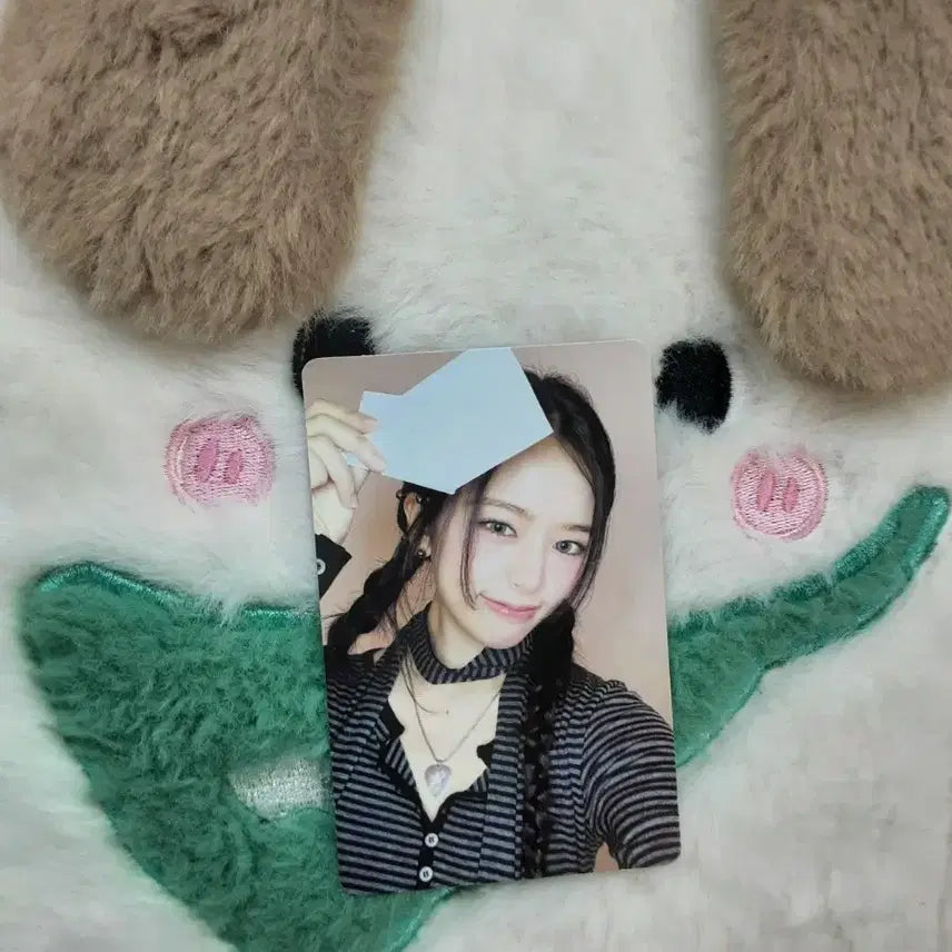 [BUNJANG] IVE Yujin REVIVE WITH MU Lucky Draw Photocard / 아이브 REVIVE WITH MU 특전 유진이 포카