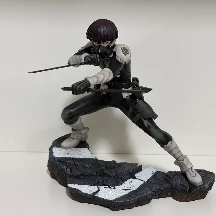 [BUNJANG] Kotobukiya Hoshina Unsealed Figure (Kaiju No. 8) / 택포17)괴수8호 코토부키야 호시나 피규어