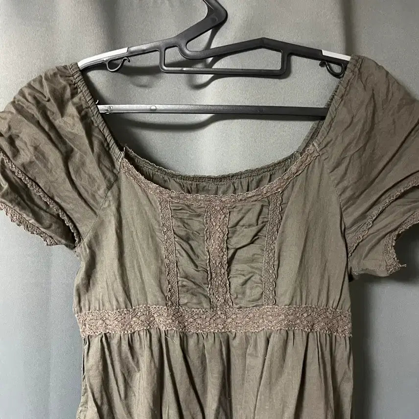 [SOLD OUT] 카키브라운 모리 미니 원피스