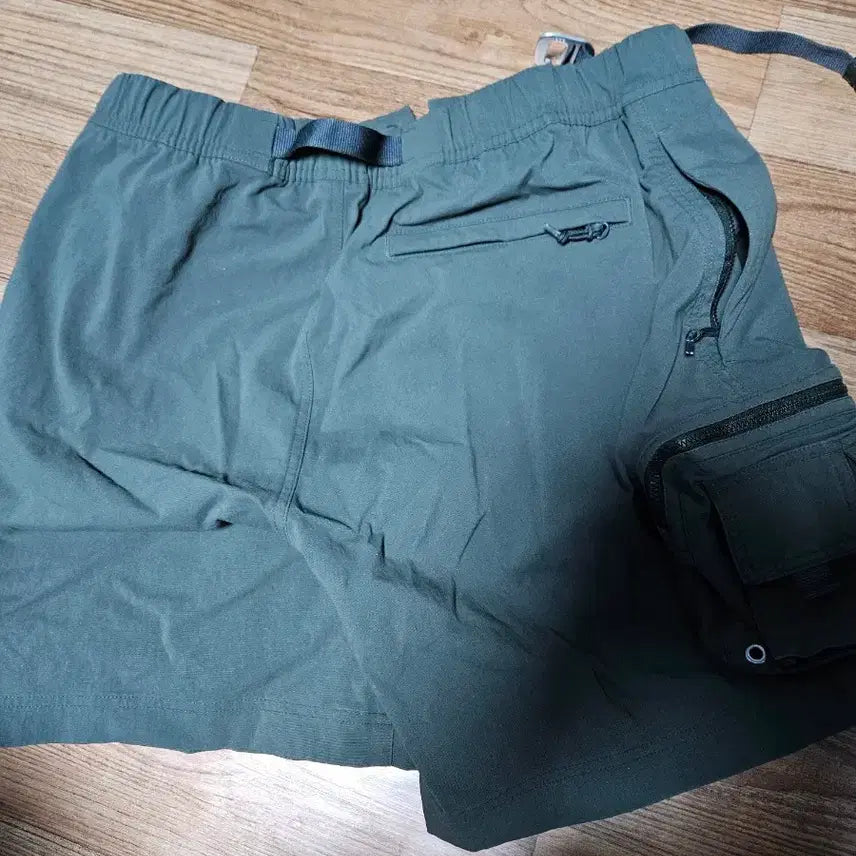 [BUNJANG] Nike ACG Sequoia Cargo Shorts / (M)나이키 ACG 카고 쇼츠 세쿼이아