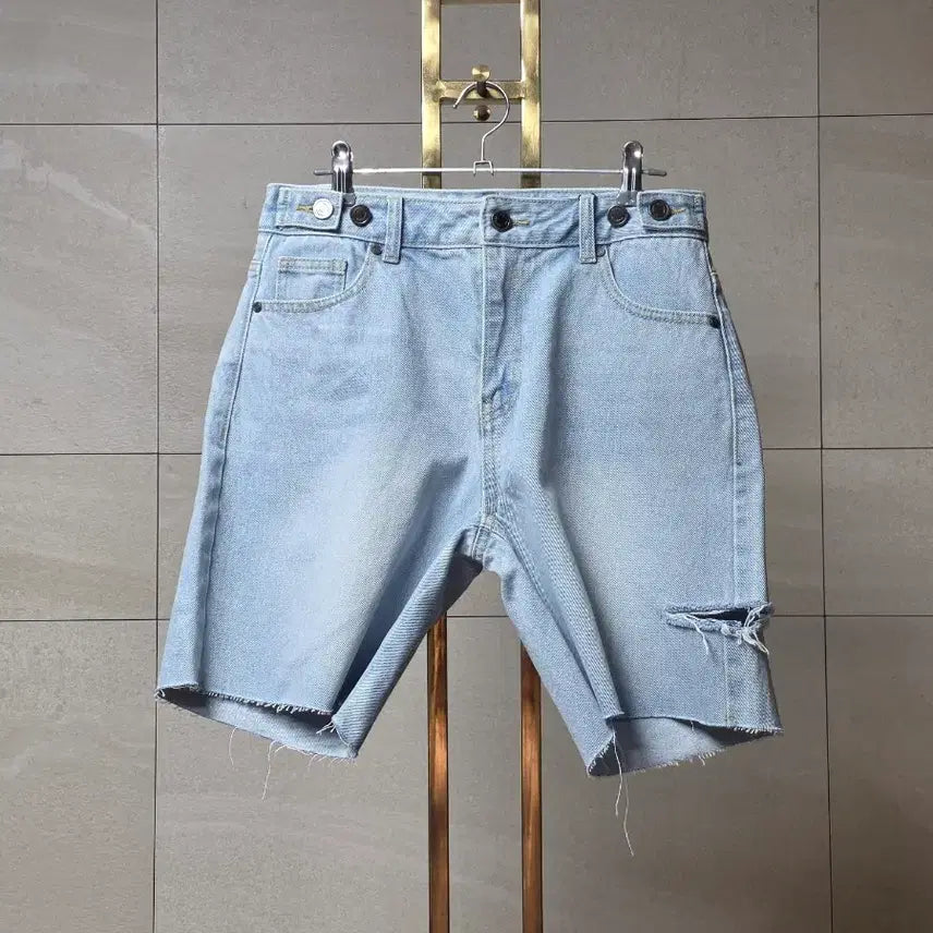 [BUNJANG] Citybreeze Half Pants / 새제품 시티브리즈 하프 팬츠