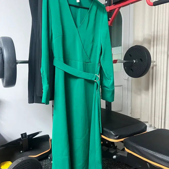 [BUNJANG] H&amp;M Green Wrap Long Dress / H&amp;m 흐앤므 그린 랩 원피스 하객룩