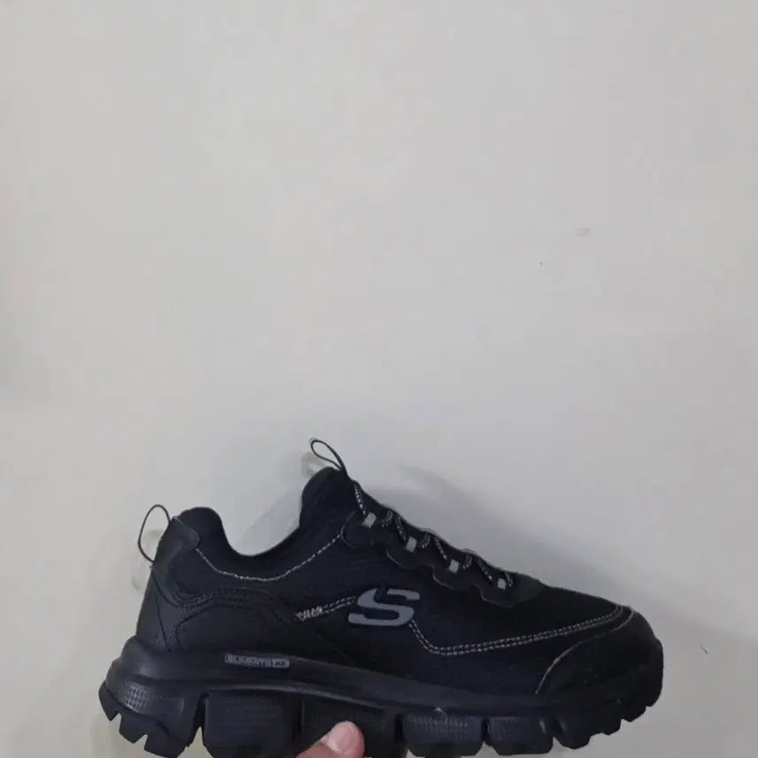 [BUNJANG] Skechers Summit AT Triple Bridge Slip-On / [245] 스케쳐스 써밋AT 트리플브릿지 슬립온ㅡ단종매물,최저가