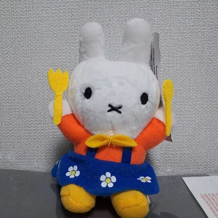 [BUNJANG] Miffy Chef Plush Keychain / 미피 요리 인형키링