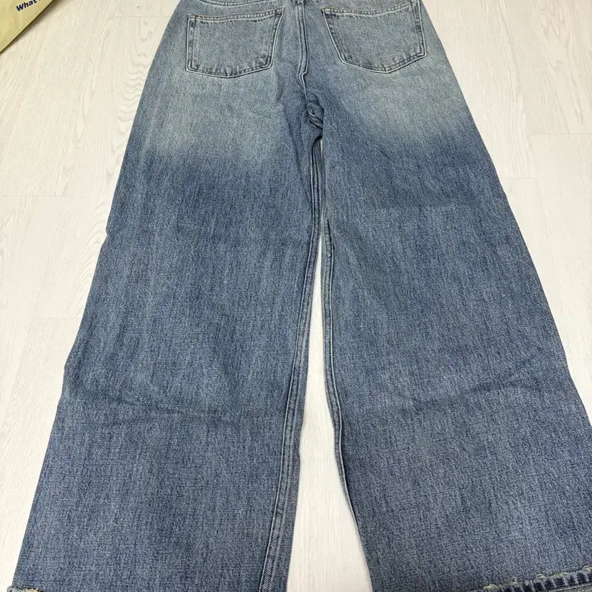 [BUNJANG] Lily Cotes Bread Denim Wide Roll-up Jeans / 릴리코츠 브레드데님 m