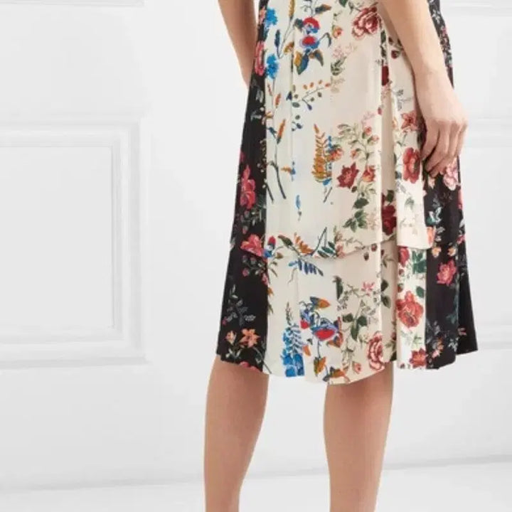 [BUNJANG] Maje Multicolor Flower Printed Midi Skirt / maje 멀티컬러 플라워 프린티드 미디스커트