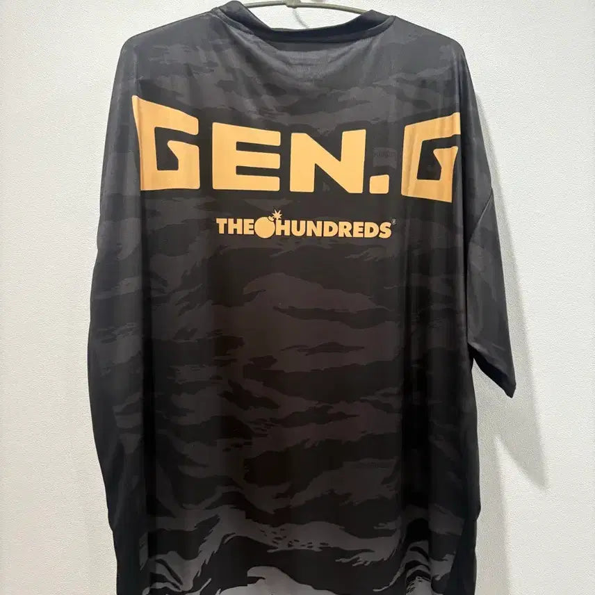 [BUNJANG] Gen.G x Hundred Worlds 2023/2024 Season Uniform 2XL / 젠지x헌드레드 월즈유니폼 2XL 사이즈