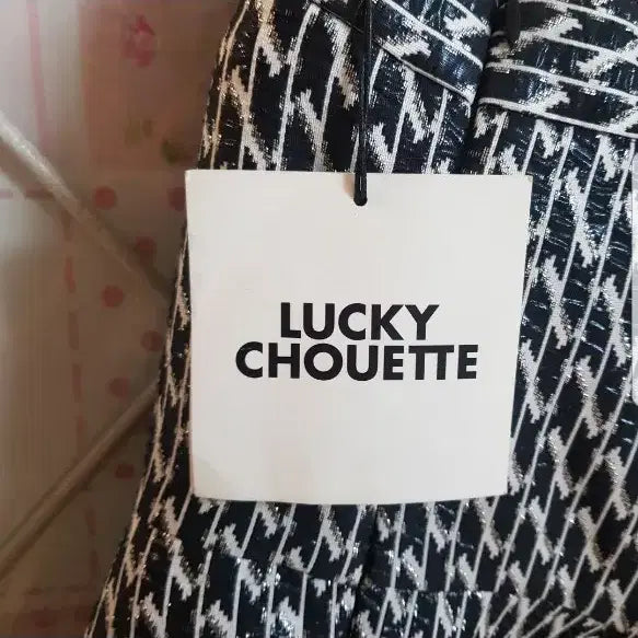 [BUNJANG] Lucky Chouette Mini Skirt (Size 27-28) / 럭키슈에뜨 스커트/27-28 새상품
