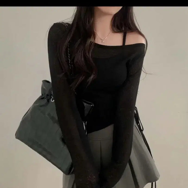 [SOLD OUT] 검정색 오프숄더