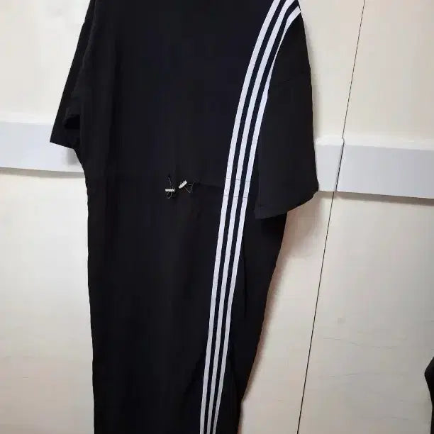 [BUNJANG] Black Three-Stripe Long Dress / 블랙 삼선 롱 원피스