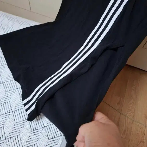 [BUNJANG] Black Three-Stripe Long Dress / 블랙 삼선 롱 원피스