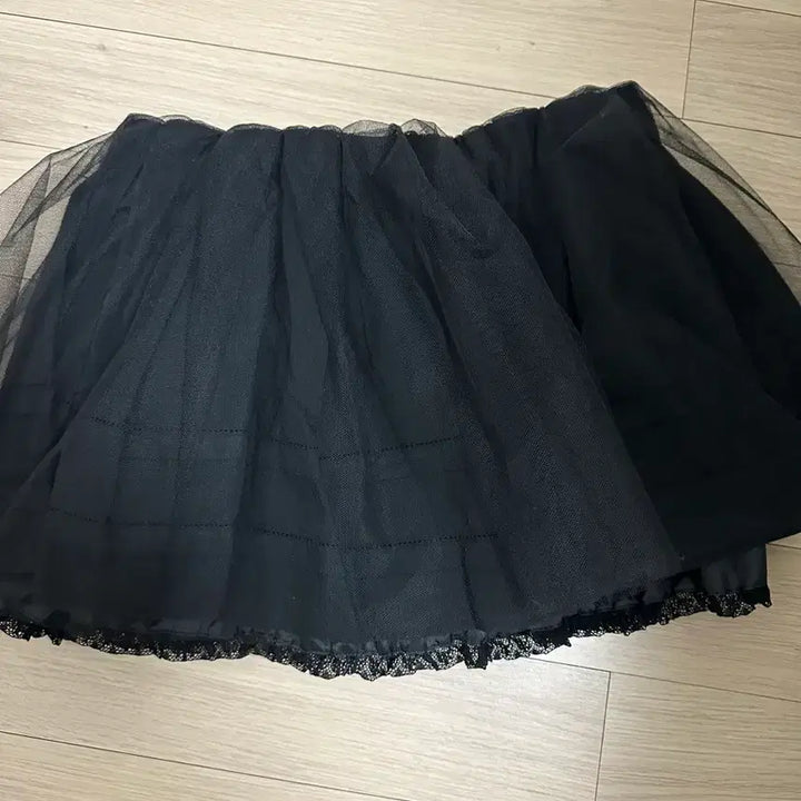 [BUNJANG] Pleated Lace Mini Skirt / 플레따 레이스 미니스커트