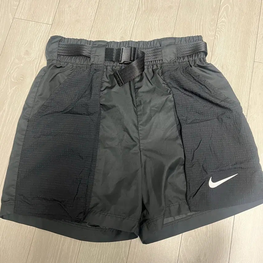 [BUNJANG] Nike Swoosh Woven Buckle Belt Shorts / 무료배송 나이키 스우시 우븐 버클 벨트 쇼츠 M 반바지