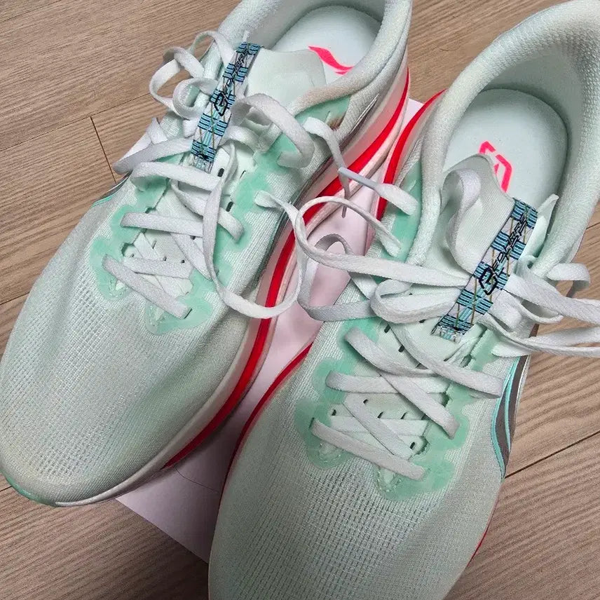 [BUNJANG] Li-Ning Red Rabbit 9 Ultra Running Shoes EU43 (US 9.5) / 리닝 적터끼9 울트라 eu43(us9.5)
