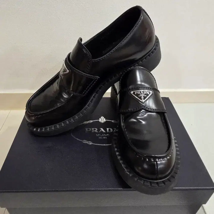 [BUNJANG] Prada Chocolate Loafers Size 9 / 프라다 초콜릿 로퍼 9