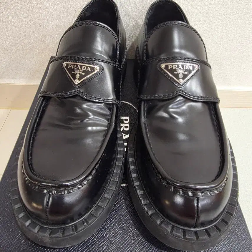 [BUNJANG] Prada Chocolate Loafers Size 9 / 프라다 초콜릿 로퍼 9