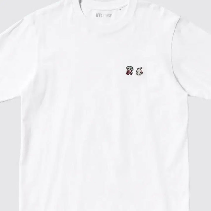 [BUNJANG] Uniqlo UT Final Fantasy T-Shirt White / 유니클로 UT 게임 파이널판타지 티셔츠 화이트 팝니다.