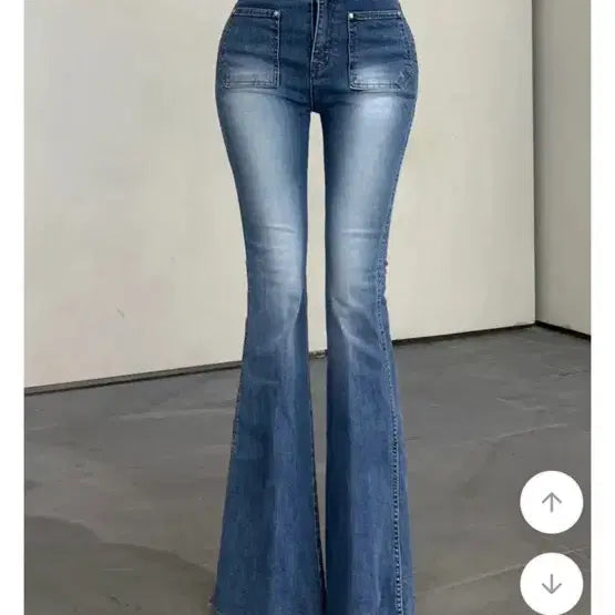 [BUNJANG] High-Waisted Button-Front Washed Stretch Slim Denim Bootcut Jeans / 새상품 포장그대로 하이웨스트 원버튼 워싱 스판 롱 슬림 데님 부츠컷 청바