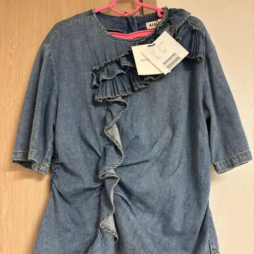 [BUNJANG] Lucky Chouette Atelier Ruffled Blouse Size 36 / 럭키슈에뜨 아뜰리에 프릴 블라우스 36 택채 새것