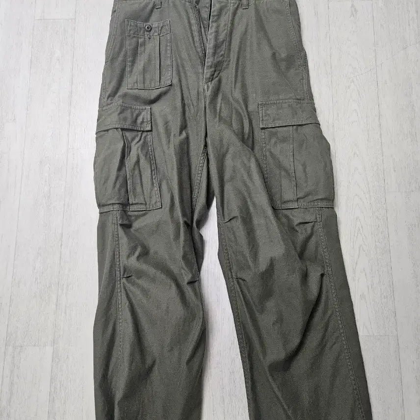 [BUNJANG] Nigel Cabourn Army Cargo Pants Size 30 / 나이젤카본 아미 카고 팬츠 30사이즈