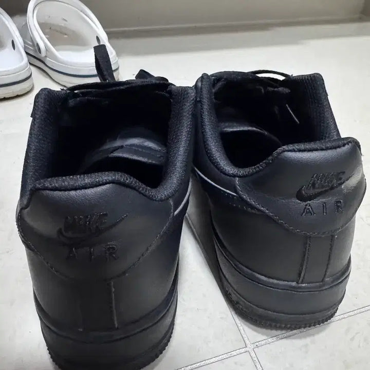 [BUNJANG] Nike Air Force 1 Black Shoes / 나이키 에어포스 검정 급처 280