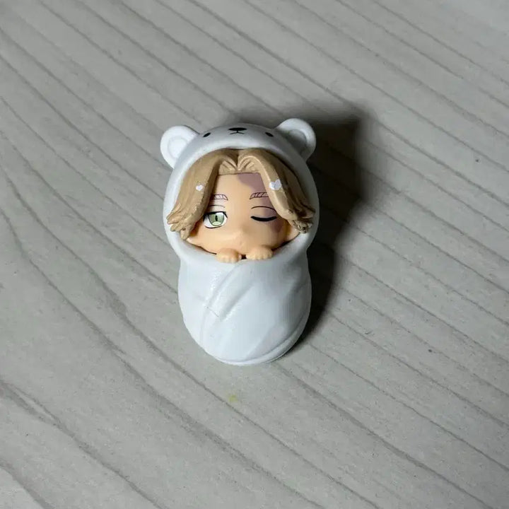 [BUNJANG] Tokyo Revengers Mikey Carrying Pouch Gacha Figure / 도리벤 마이키 포대기 가챠 피규어