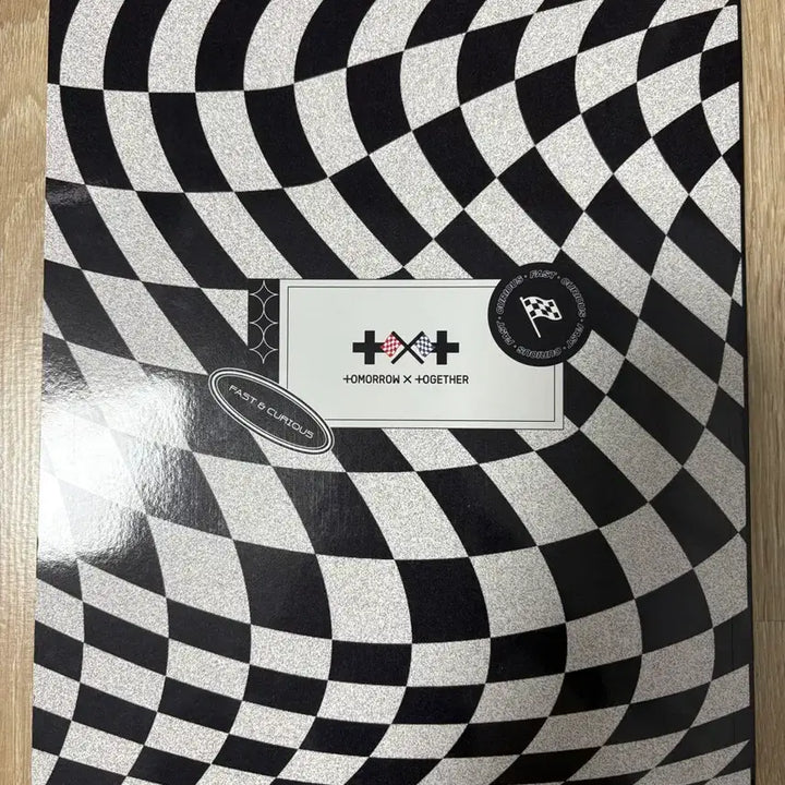 [BUNJANG] TXT MOA Membership Kit Q&amp;A Photobook / 투바투 모아 멤버쉽 키트 구성품 큐엔에이 포토북