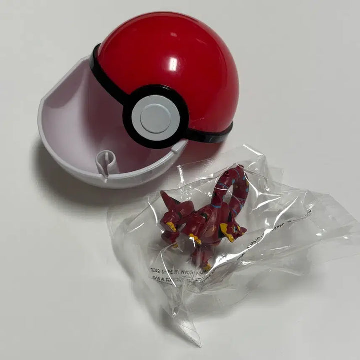 [BUNJANG] Takara Tomy Arts Volcanion Rare Figure / 포켓몬 [타카라토미 아츠] 볼케니온 레어 피규어 환상의포켓몬 미개봉