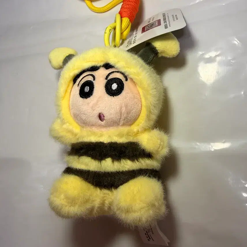 [BUNJANG] Crayon Shin-chan Bear Honey Plush Keyring / 짱구 벌꿀인형키링