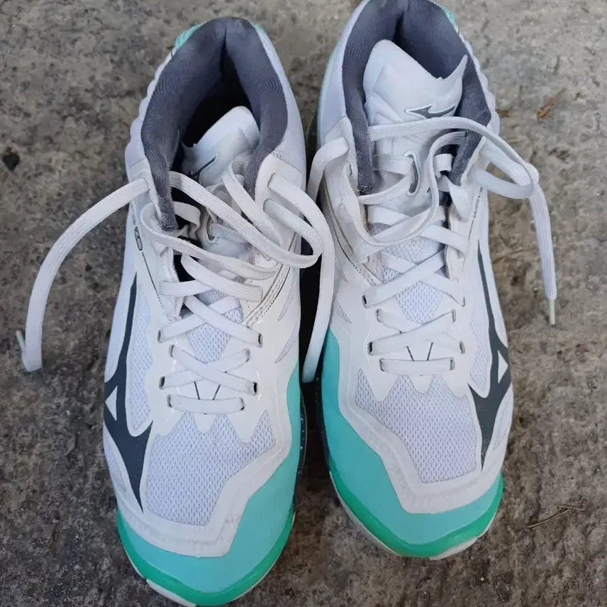 [BUNJANG] Mizuno Wave Lightning Z6 Volleyball Shoes White/Mint / 미즈노 웨이브 라이트닝Z6 배구화 흰색/민트