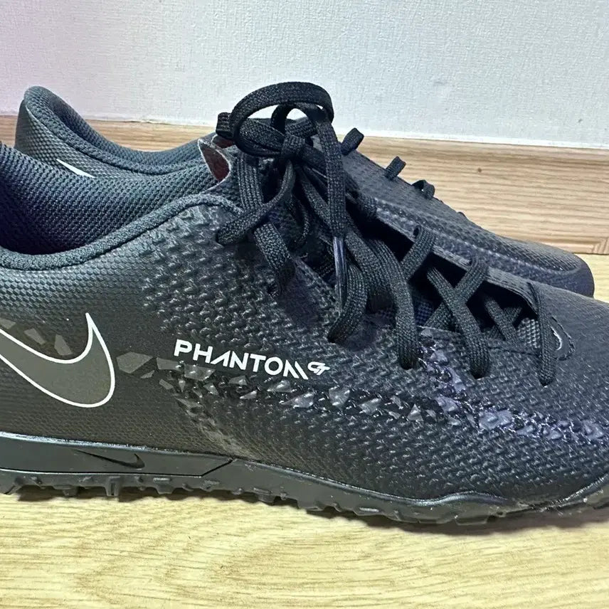 [BUNJANG] Nike Phantom Futsal Shoes Black 250mm / 미사용,팬텀 풋살화 250, 올블랙