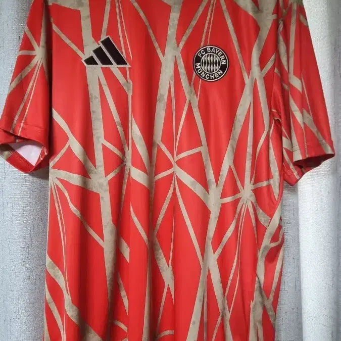 [BUNJANG] Bayern Munich 24-25 Pre-Match Top XL / (새상품) 24-25 바이에른 뮌헨 프리매치 탑 해외 XL