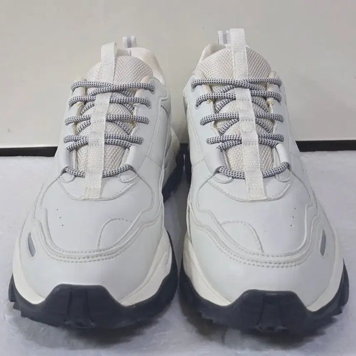 [BUNJANG] Archiklassic Urban Tracker White Ivory Trail Walking Shoes / [275] 아키클래식 어반트래커 화이트아이보리