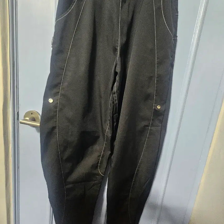[BUNJANG] Street Effect Black Balloon Wide Pants / [스트릿이펙트] 블랙 벌룬 와이드 팬츠