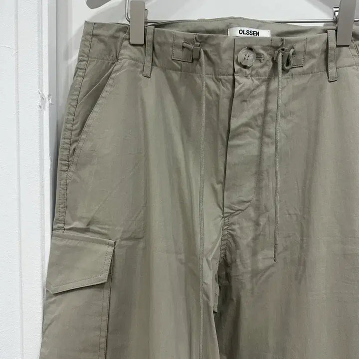 [BUNJANG] OESSEN Cargo Pants Khaki / OESSEN 카키색 팬츠