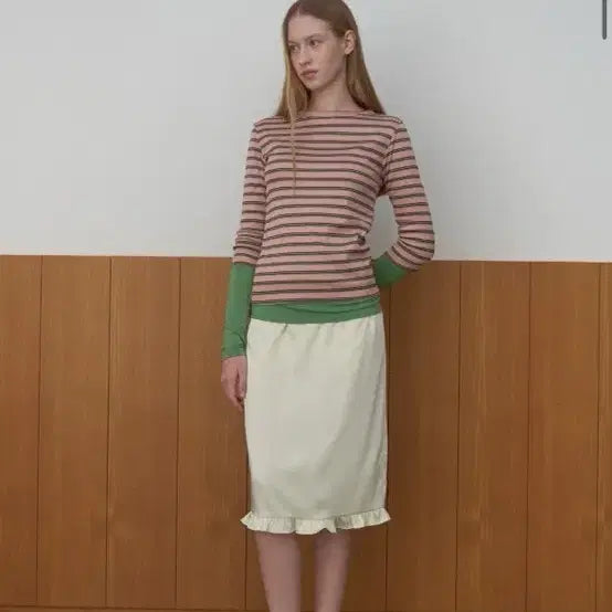 [BUNJANG] Majoné Frill Layered Satin Skirt Cream / 마조네 프릴 레이어드 새틴 스커트 / 정가 69,000