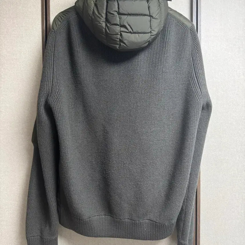 [BUNJANG] Moncler Knit Padded Jacket Khaki 2XL / 몽클레어 니트패딩 카키 2xl