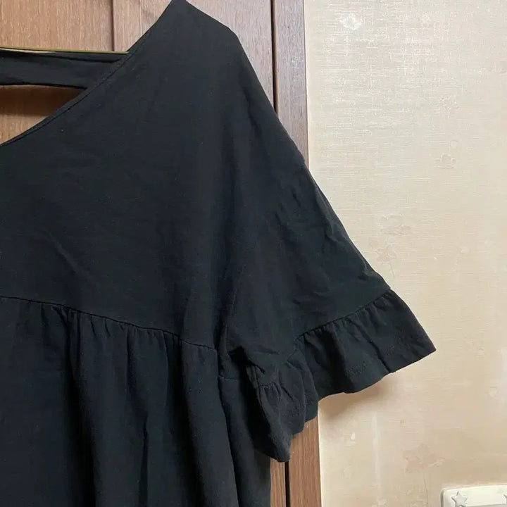 [BUNJANG] Black Short-Sleeve Mini Dress / 블랙 반팔 미니 원피스