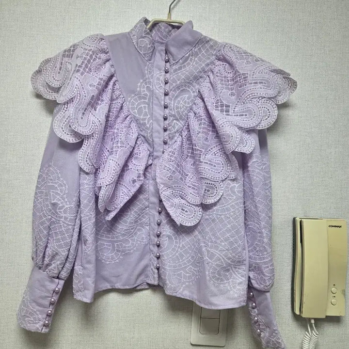 [BUNJANG] Zimmermann Style Embroidered Blouse / 라벤더 블라우스